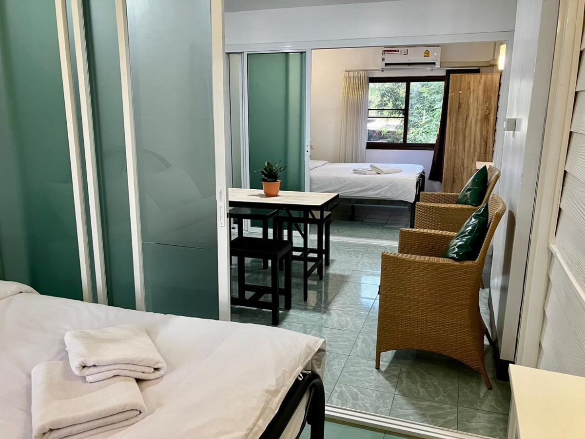 Pakdee House Hotel Udon Thani Ngoại thất bức ảnh